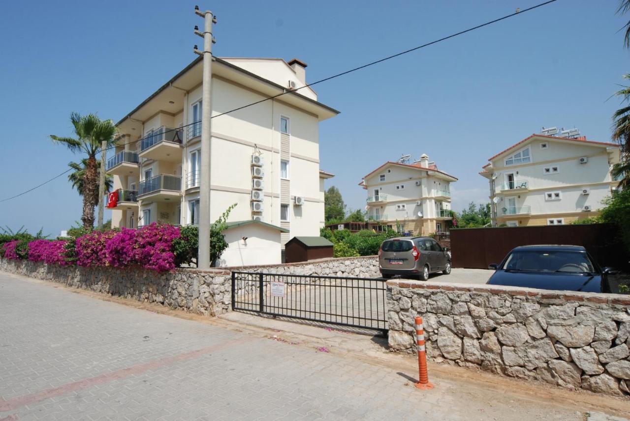 Saros Apartments Calis Beach Fethiye Buitenkant foto