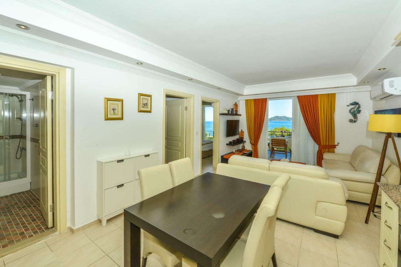 Saros Apartments Calis Beach Fethiye Buitenkant foto